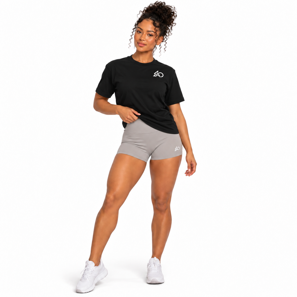 Color: Gray | Model Front with top